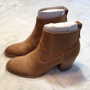 Dolce Vita Tan Suede Ankle Booties